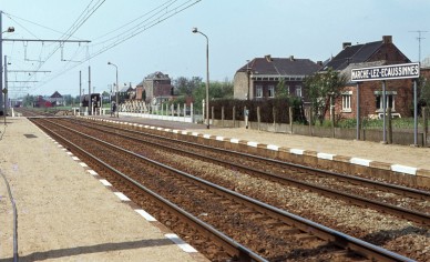 Marche-lez-Ecaussines - TH  79-2269.jpg